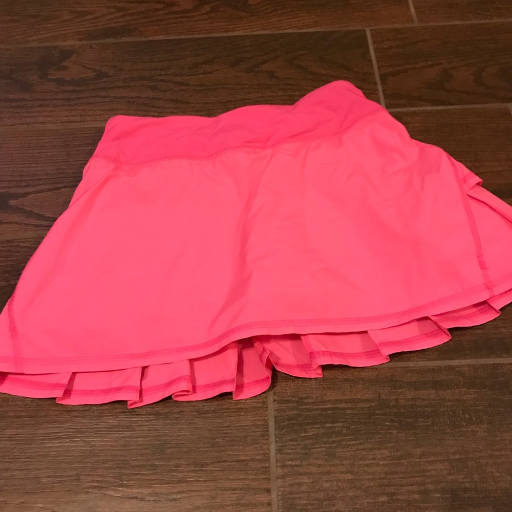 Lululemon skirt with shorts